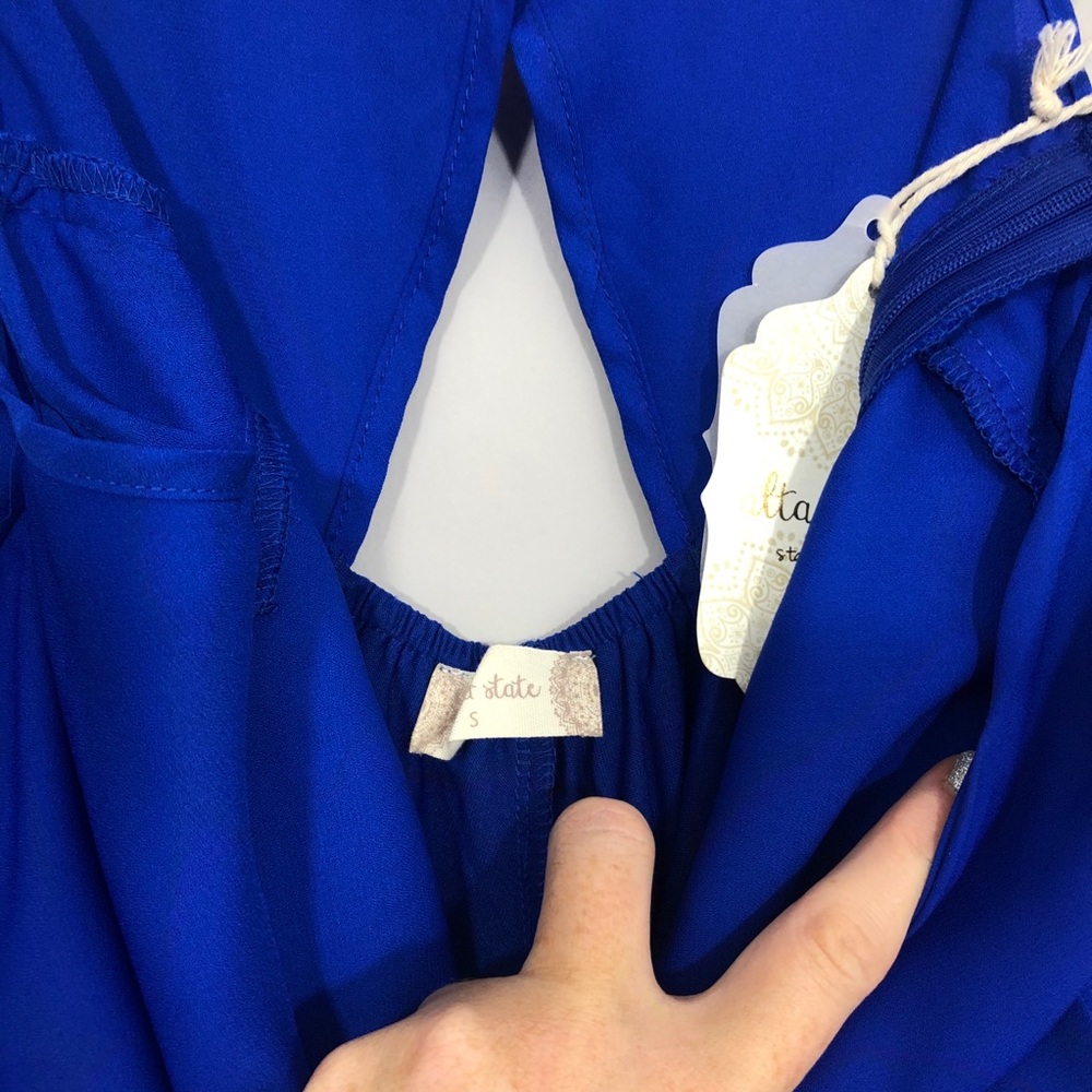 NWT Altar'd State Blue Scalloped Romper - Picture 5 of 7